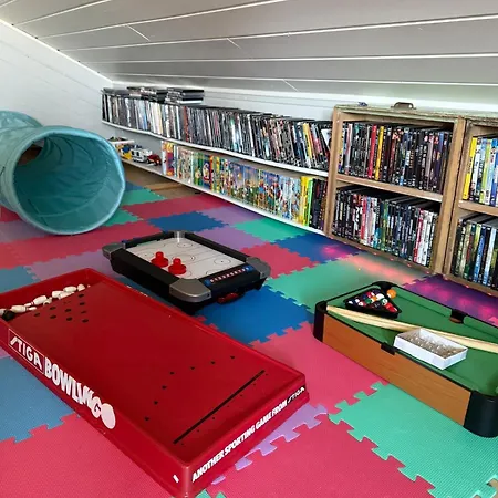 Sjarmerande Fjellhytte I Holtaheia