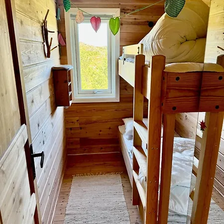 בית נופש Sjarmerande Fjellhytte I Holtaheia Jørpeland