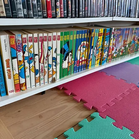 בית נופש Sjarmerande Fjellhytte I Holtaheia *