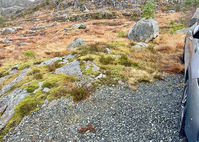 Sjarmerande Fjellhytte I Holtaheia